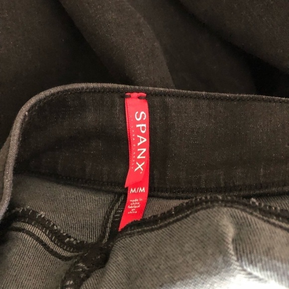 Spanx Jeans Distressed Pull On Stretch Skinny Black Size Medium - Picture 7 of 12